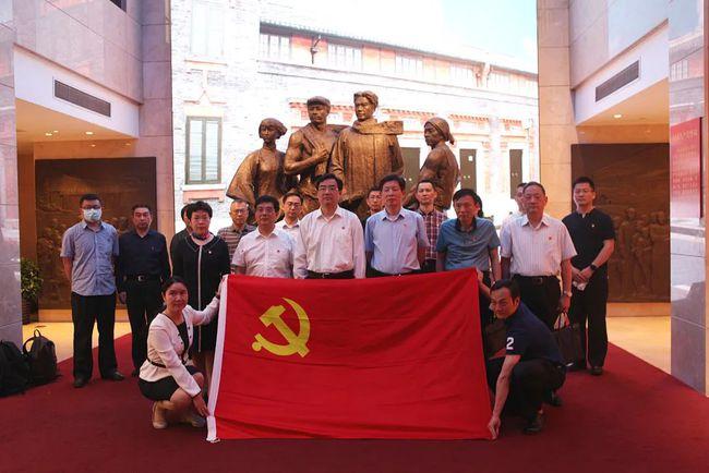 拯救蝙蝠家族