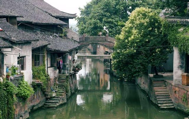 逃离制药厂
