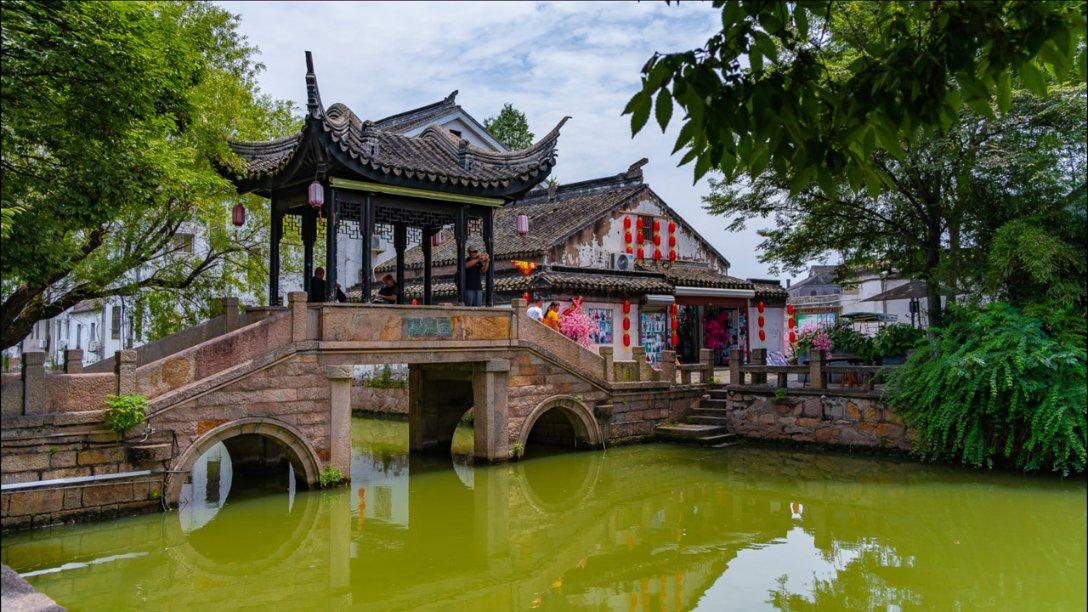男朋友一直对我都特别的温柔，今天突然就凶我了这是为什么？游戏画面